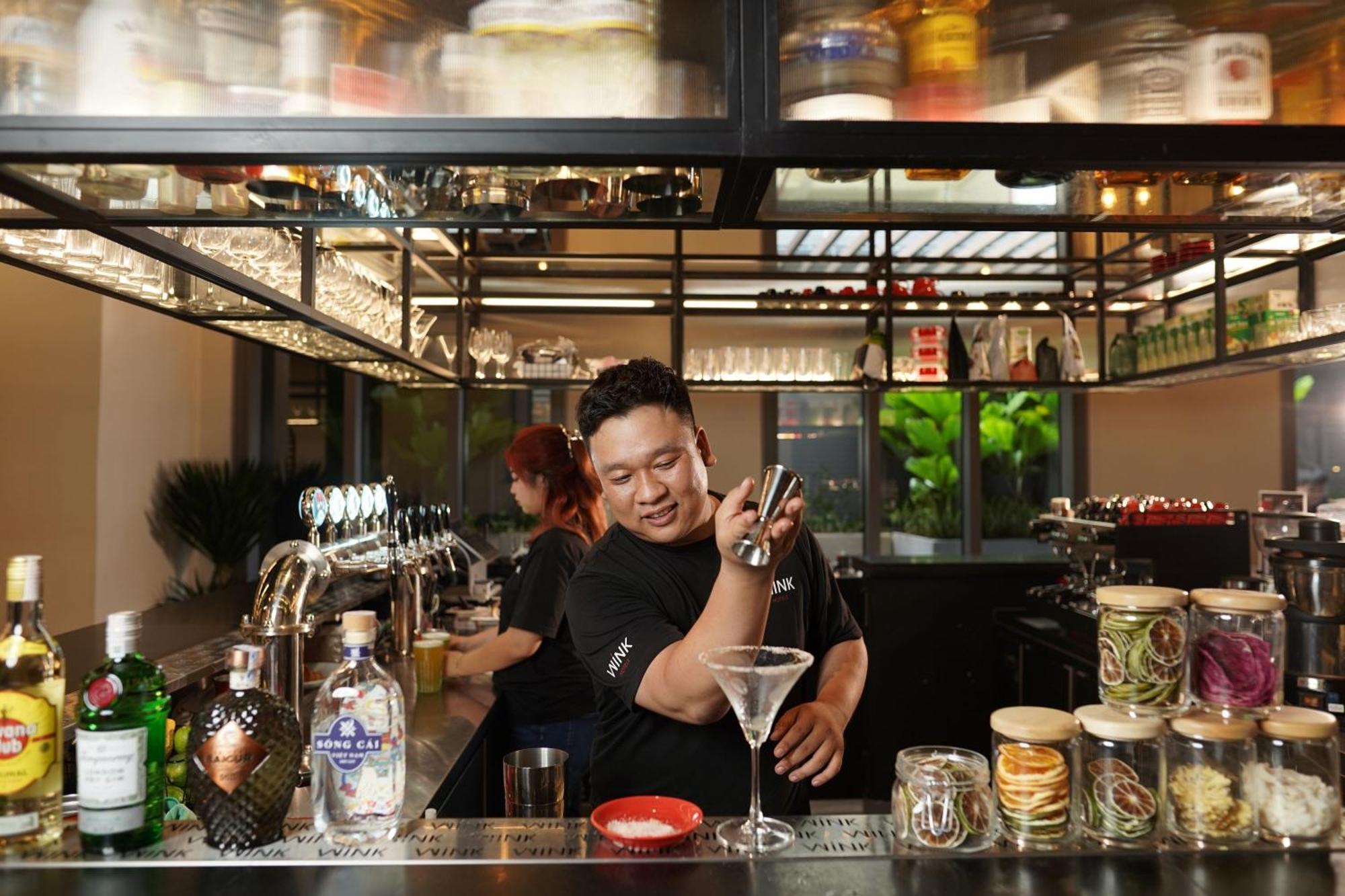 Wink Hotel Can Tho Ninh Kieu Wharf - 24Hrs Stay & Rooftop Pool Bar Bagian luar foto