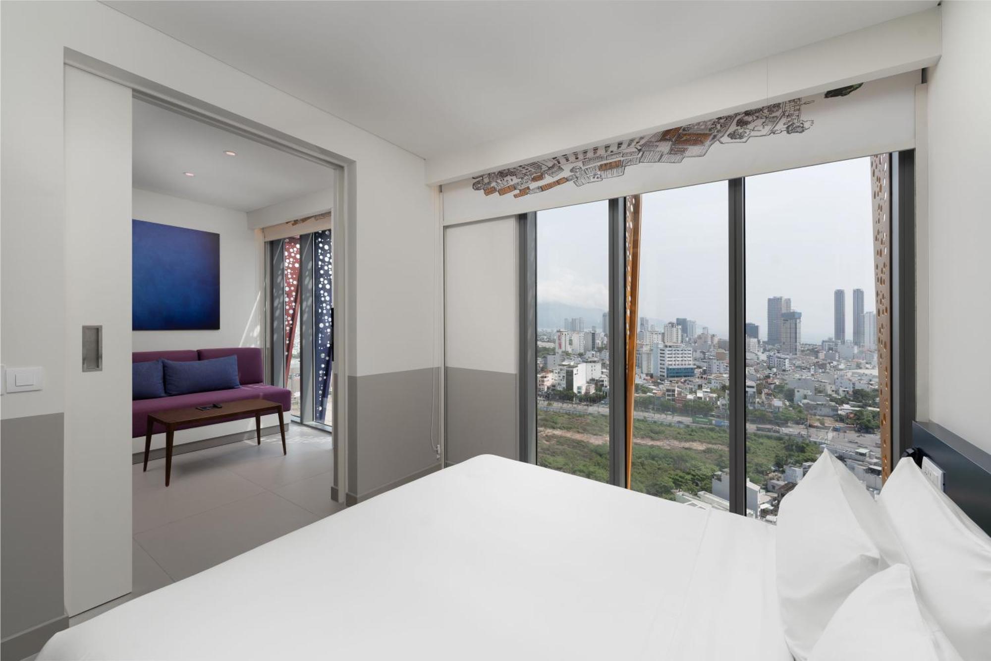 Wink Hotel Can Tho Ninh Kieu Wharf - 24Hrs Stay & Rooftop Pool Bar Bagian luar foto
