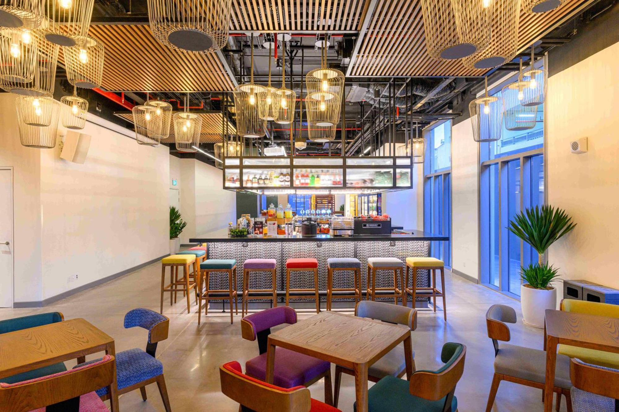 Wink Hotel Can Tho Ninh Kieu Wharf - 24Hrs Stay & Rooftop Pool Bar Bagian luar foto