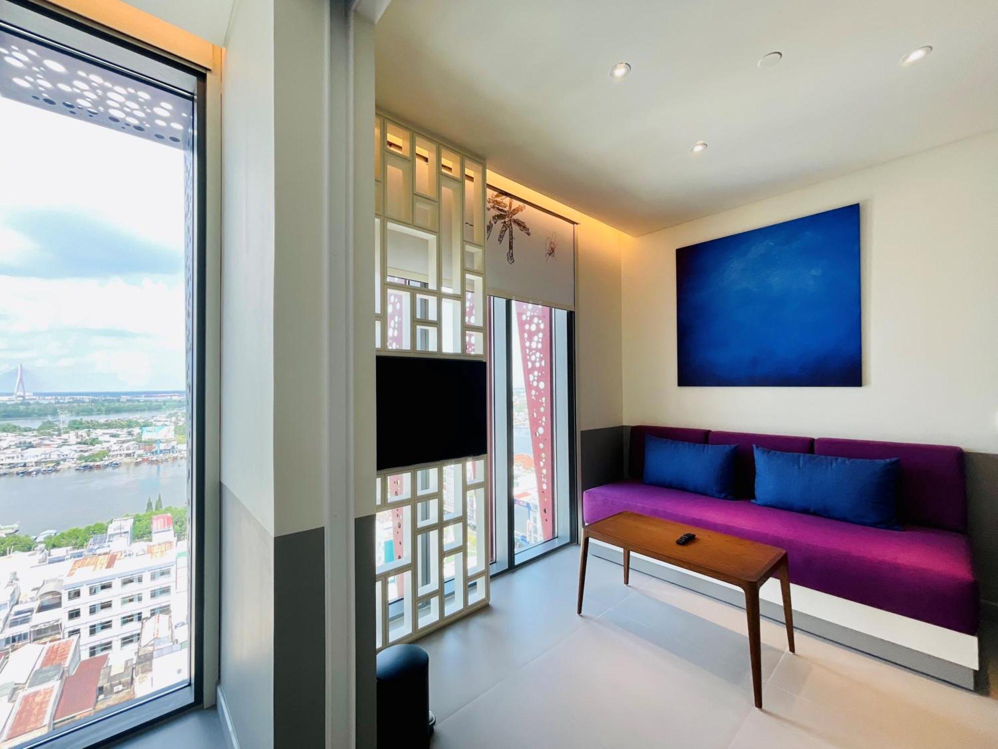 Wink Hotel Can Tho Ninh Kieu Wharf - 24Hrs Stay & Rooftop Pool Bar Bagian luar foto