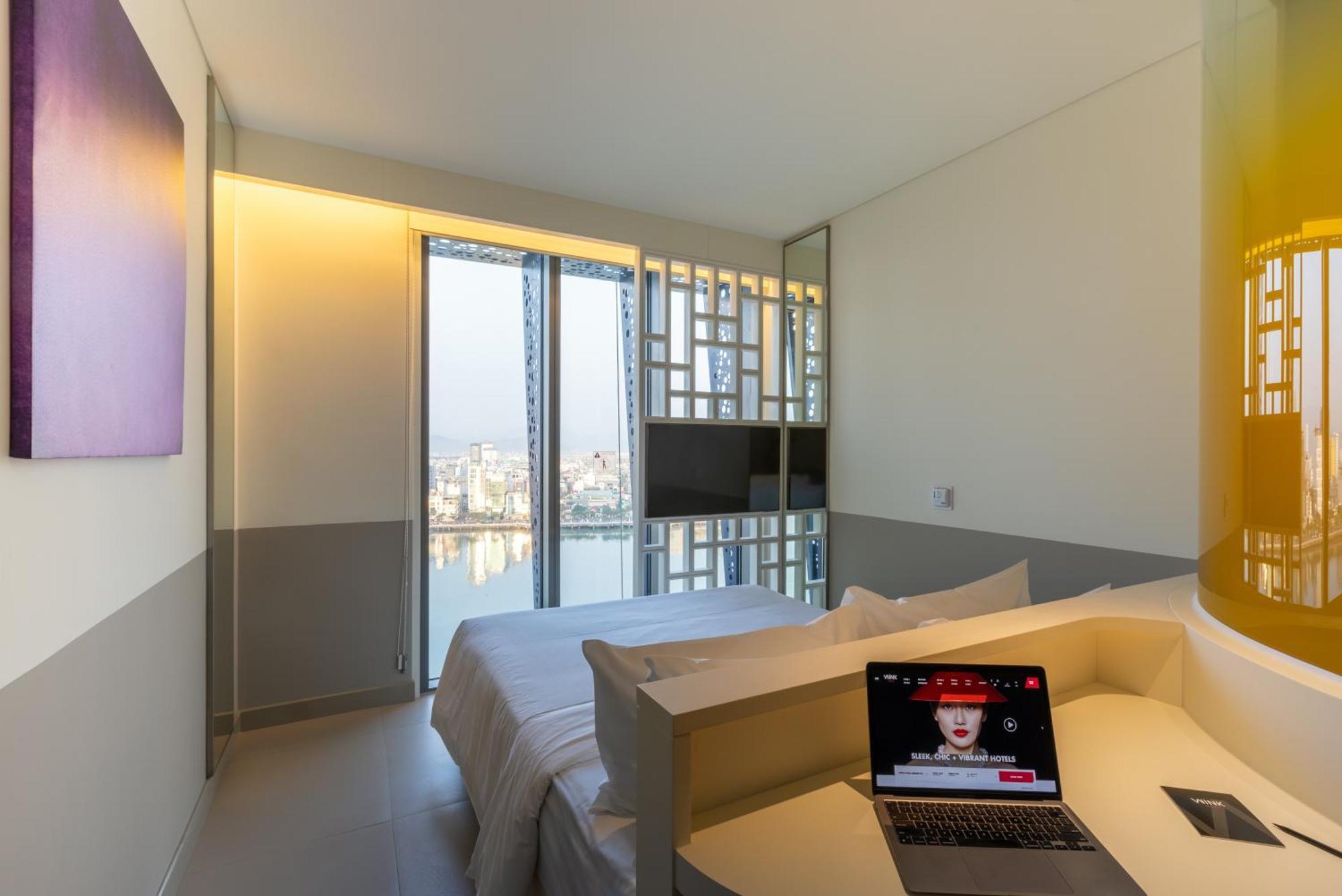 Wink Hotel Can Tho Ninh Kieu Wharf - 24Hrs Stay & Rooftop Pool Bar Bagian luar foto