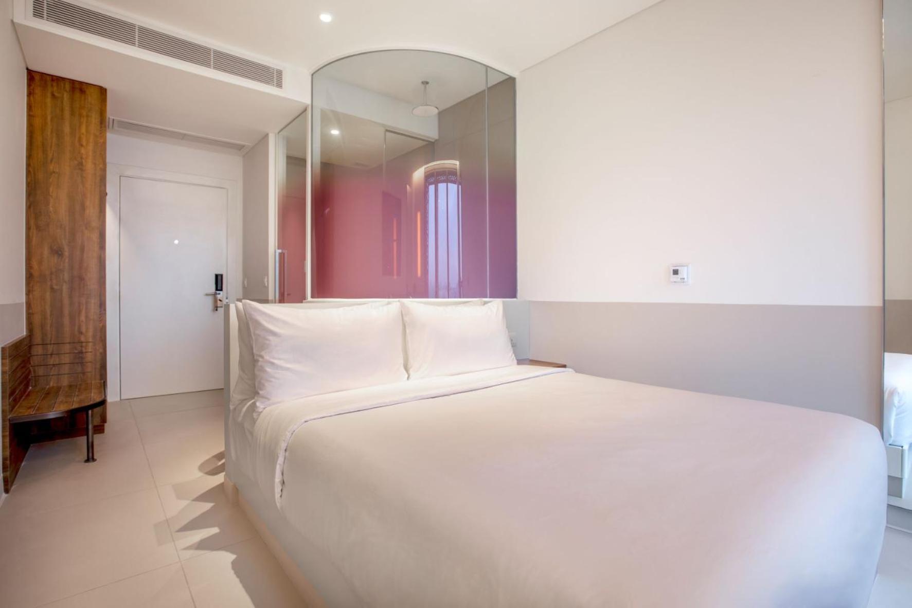 Wink Hotel Can Tho Ninh Kieu Wharf - 24Hrs Stay & Rooftop Pool Bar Bagian luar foto